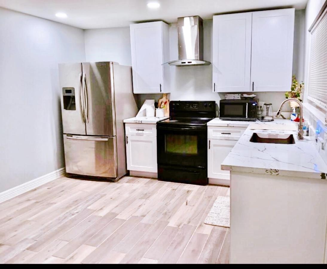 77072 New Remodeled Cute Townhome Sw Х'юстон Екстер'єр фото